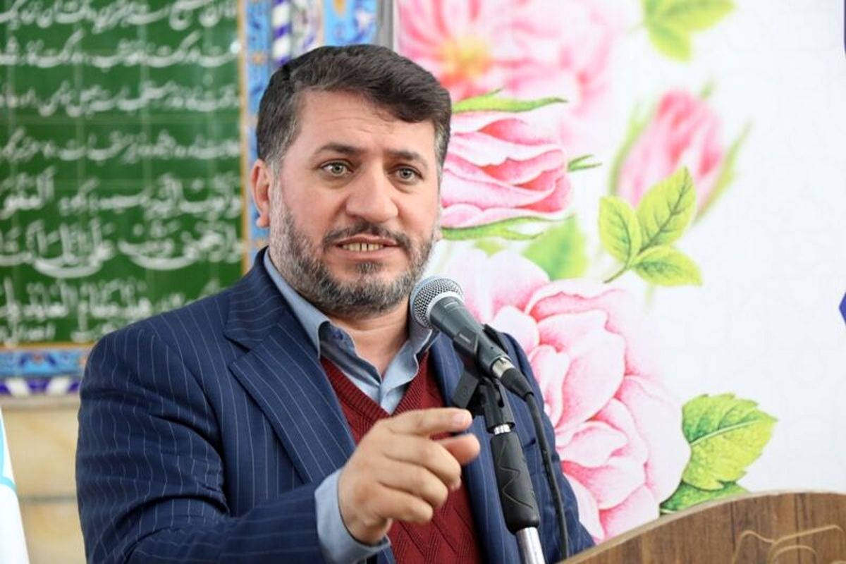 استاندار یزد: حوزه‌های علمیه باید به شبهه ها پاسخ دهند