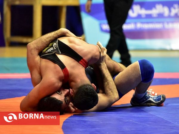 مسابقات کشتی آزاد قهرمانی آذربایجان غربی