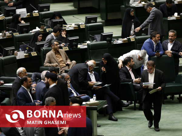 جلسه علنی مجلس برای بررسی استیضاح وزیر صمت