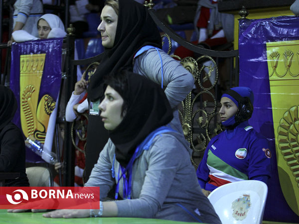 مسابقات کشتی کلاسیک دختران