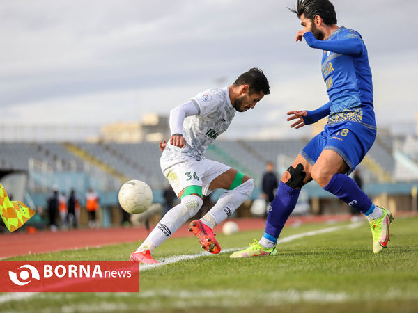 دیدار تیم های فوتبال آلومینیوم اراک- گل گهر سیرجان