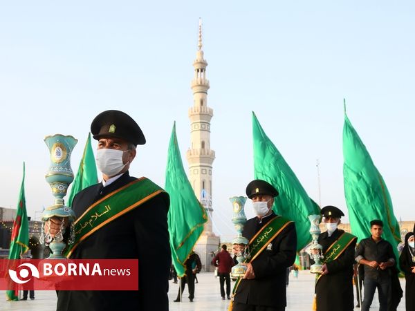 آیین تعویض پرچم گنبد مسجد مقدس جمکران