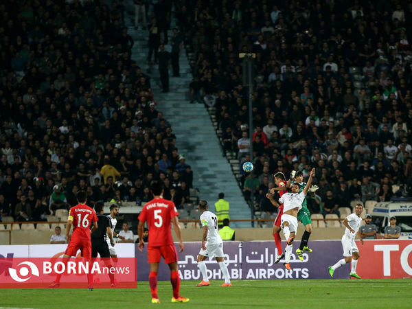 در حاشیه دیدار تیمهای  فوتبال ایران - کره جنوبی