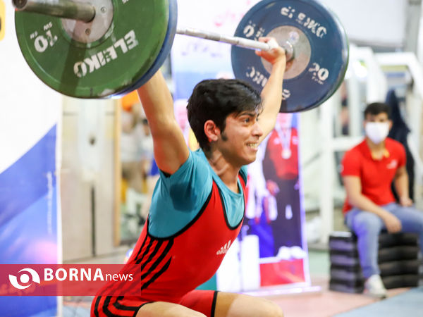 مسابقات وزنه برداری کارگران