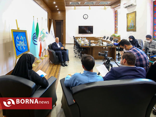 گفت وگوی شهردار اصفهان با خبرنگاران برنا