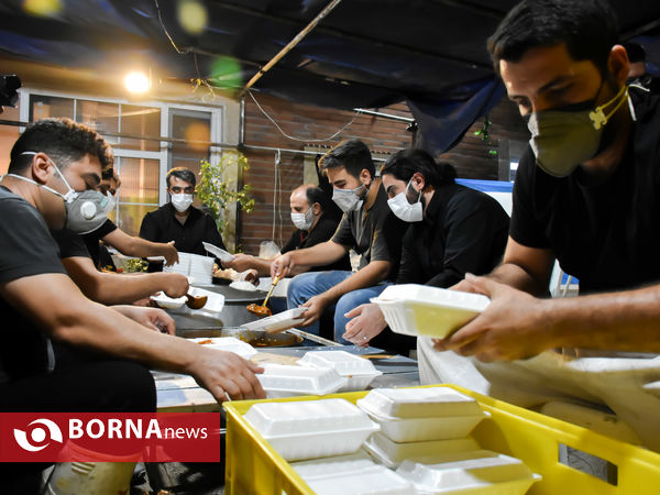 سفره‌دار مجلس حسین(ع)