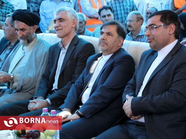آغاز افتتاح پروژه های هفته دولت در استان فارس با حضور وزیر راه و شهرسازی