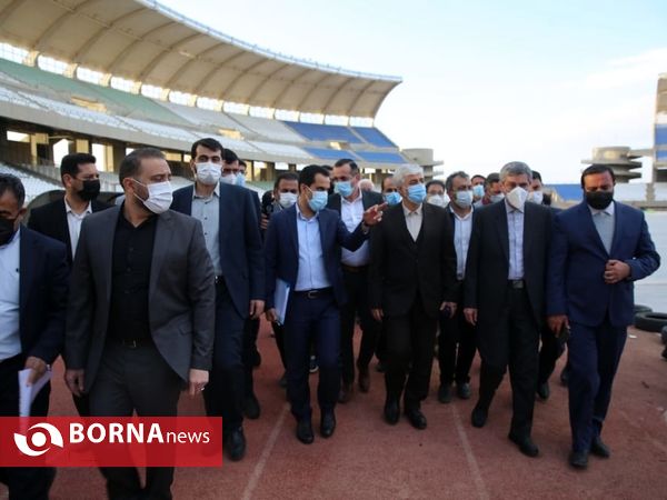 بازدید وزیر ورزش و جوانان از ورزشگاه پارس شیراز