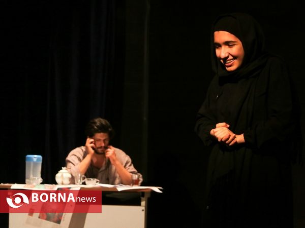 اجرای نمایش های کوتاه "مدل" و "کودک همسر"