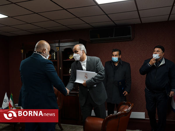 جلسه ‌هم‌اندیشی مدیران استقلال و پرسپولیس با وزیر ورزش و جوانان