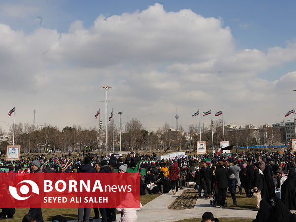 راهپیمایی ۲۲ بهمن - میدان آزادی تهران