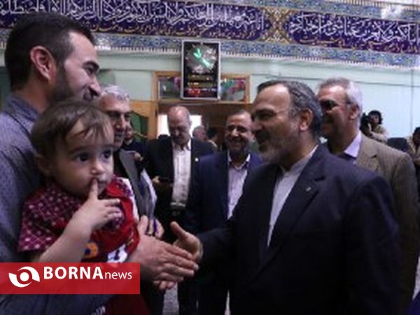 بازدید استاندار خراسان رضوی از روند رای گیری استان