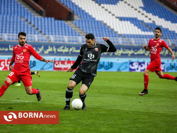 دیدار تیم های شهرخودرو مشهد و مس رفسنجان