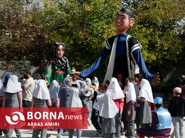 جشنواره ملی نمایش های خیابانی شهروند کودک شیراز