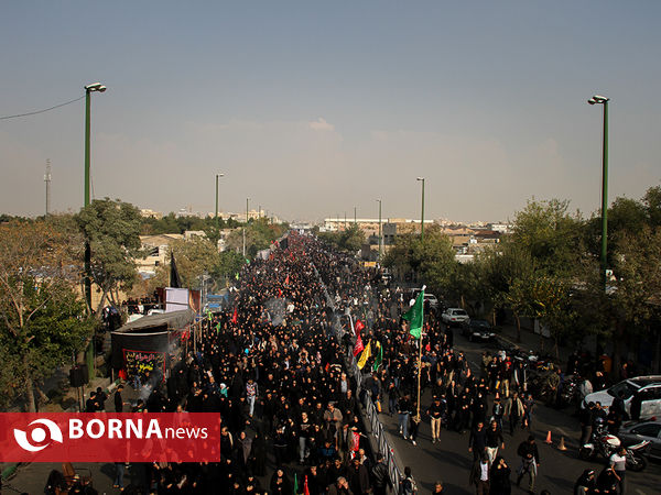 پیاده روی جاماندگان اربعین در تهران (4)