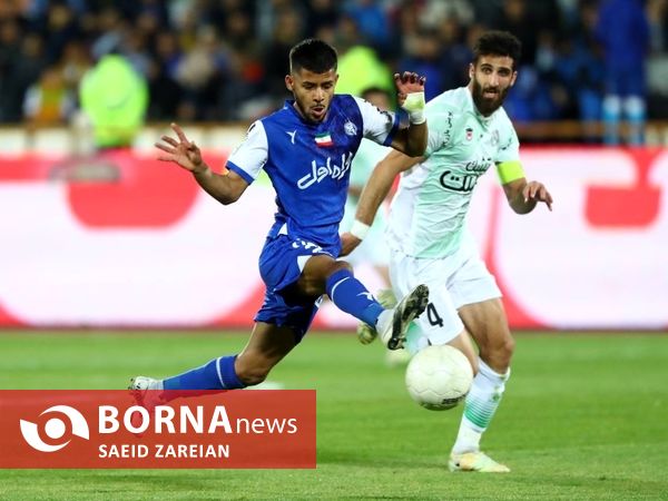 دیدار تیم های استقلال تهران - ذوب آهن اصفهان