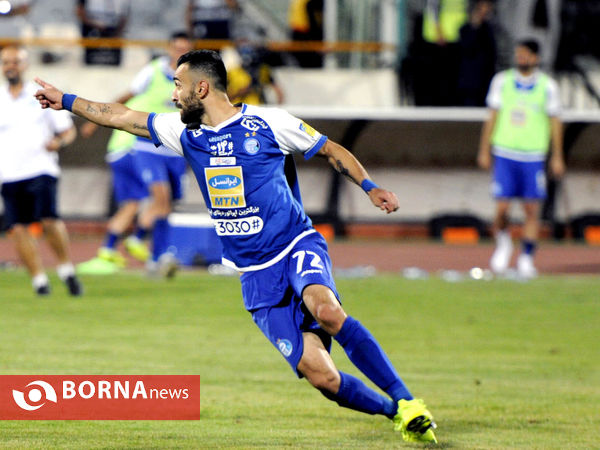 در حاشیه دیدار تیم های فوتبال استقلال- پرسپولیس