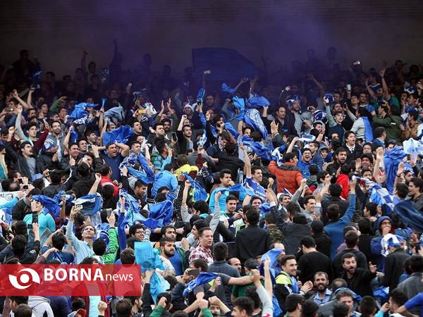 دیدار تیم های استقلال تهران -راه آهن تهران