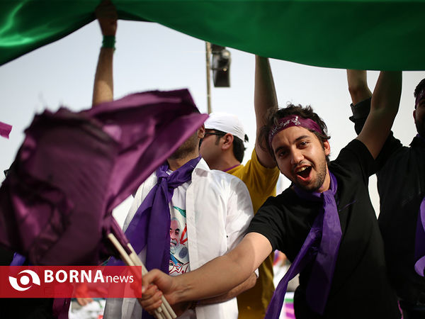 دکتر روحانی در جمع مردم اهواز
