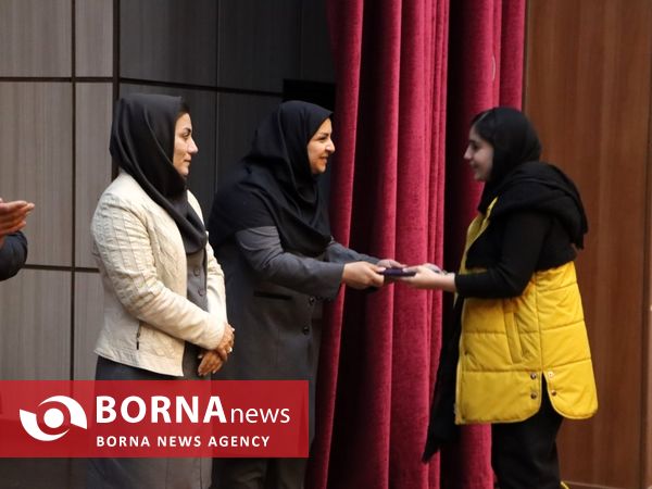 آیین تجلیل از قهرمانان و مربیان شمشیربازی آذربایجان‌غربی