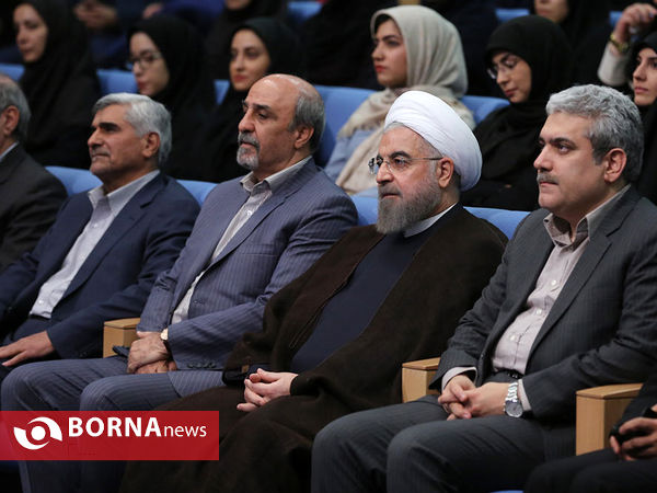 ضیافت افطار رییس جمهوری با جوانان و دانشجویان