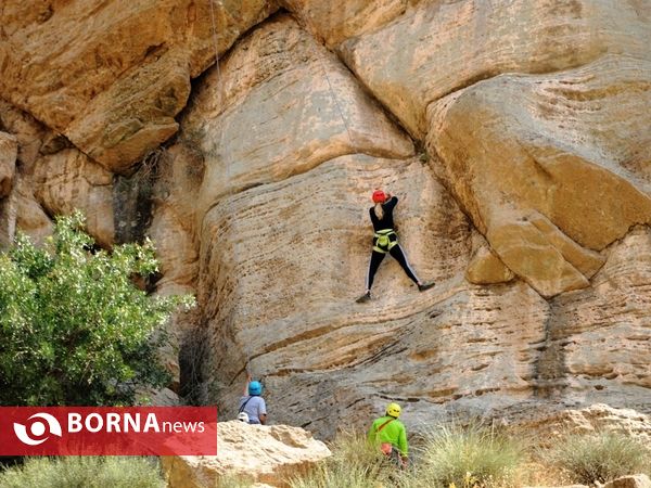 صخره نوردی در منطقه تنگه وردیج- غرب تهران