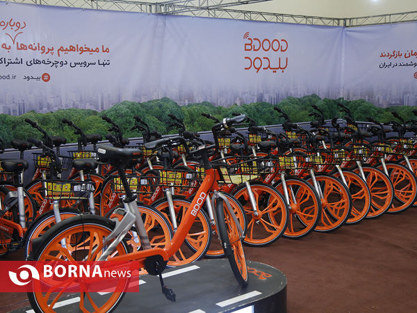 بازدید معاون وزیر ورزش و جوانان از نمایشگاه دوچرخه