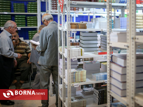 دومین روز نمایشگاه مطبوعات