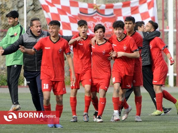 دیدار تیم‌های فوتبال نوجوانان پرسپولیس 2-  نوجوانان استقلال 0