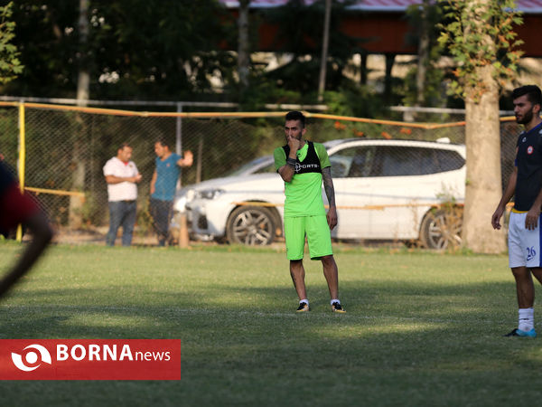 تمرین تیم فوتبال نفت تهران