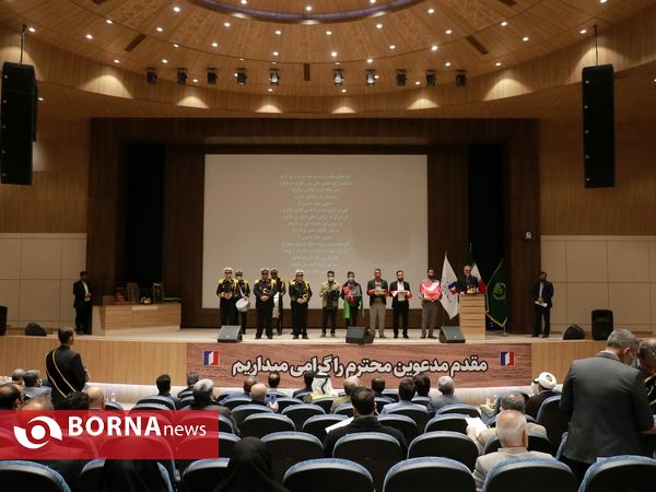 همایش تقدیر از پیرغلامان و مداحان اهل بیت اروند