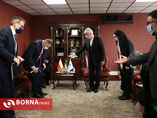 دیدار سفیر لهستان با وزیر ورزش و جوانان