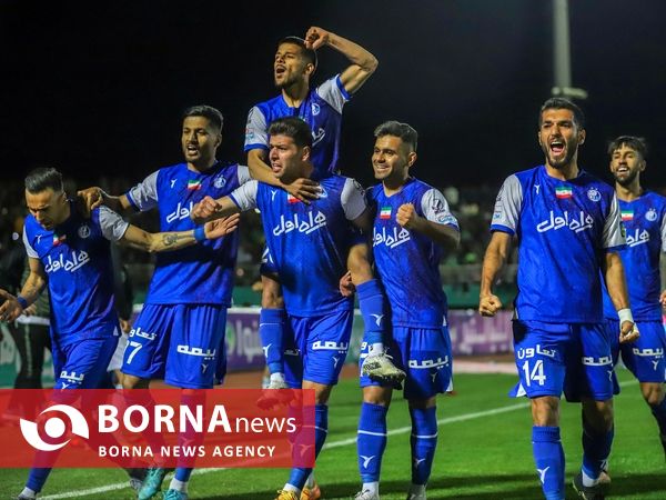  دیدار تیم های فوتبال آلومینیوم - استقلال