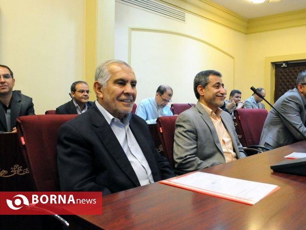 نشست  وزیر ورزش و جوانان با روسای فدراسیون‌ها