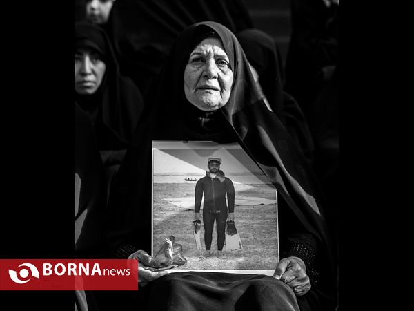 مادری فرزند خود را هدیه کرد