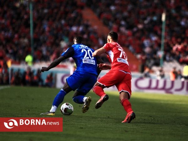 دیدار تیم های فوتبال پرسپولیس- استقلال