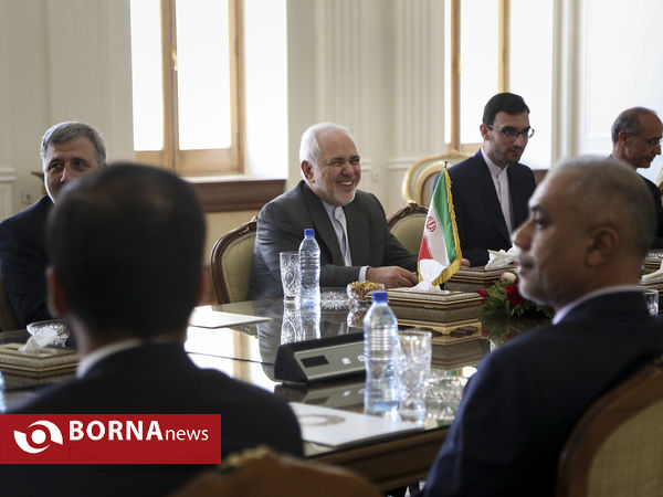 دیدار وزیر خارجه عمان با محمدجواد ظریف