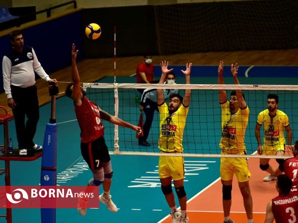 شهرآورد هفته اول لیگ برتر والیبال: شهرداری ارومیه - آذرباتری