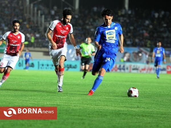 دیدار تیم های فوتبال استقلال- خونه به خونه بابل