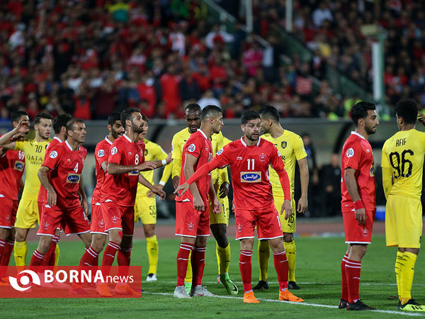 دیدار تیم های فوتبال پرسپولیس - السد
