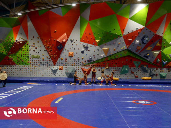 افتتاح پروژه های ورزشی و فرهنگی شهرداری شیراز