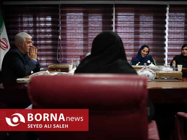 دیدار بانوان مدال آور با وزیر ورزش و جوانان