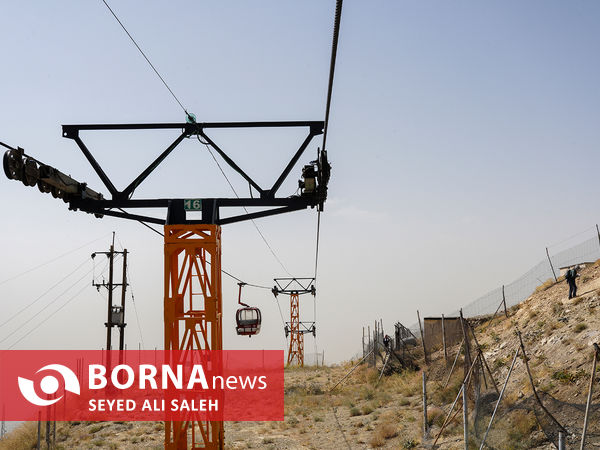 صعود بر بلندای تهران با پرچم سیدالشهدا