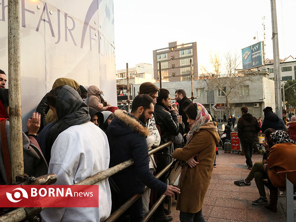حال و هوای جشنواره فیلم فجر در سینماهای تهران