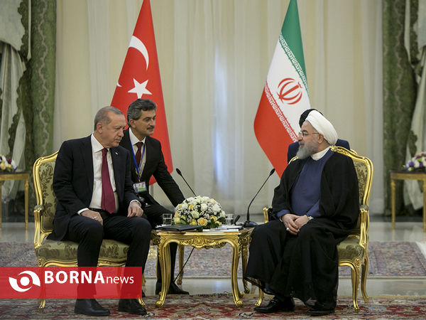 دیدار روسای جمهوری ایران و ترکیه در اجلاس سه جانبه تهران