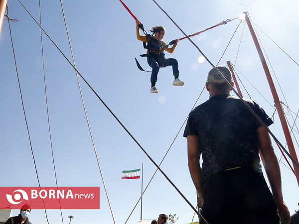 بازدید نوروزی مسافرین از برج میلاد