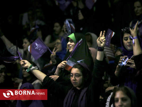 سخنرانی دکتر روحانی در جمع هوادارانش