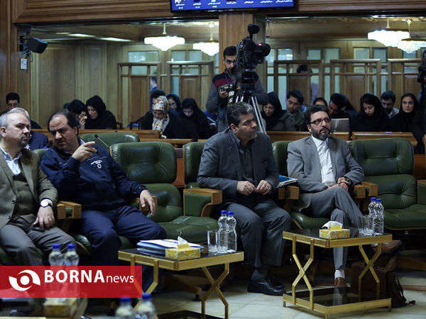 جلسه شورای شهر با حضور شهردار تهران