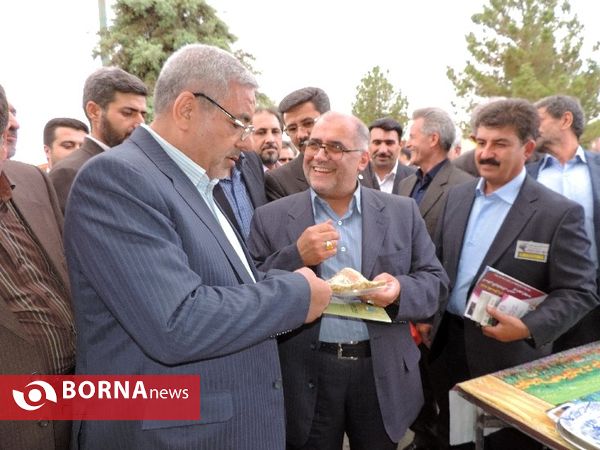 آئین افتتاح سومین جشنواره انگور ارومیه