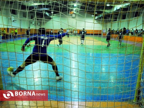 برگزاری فوتسال بین احزاب